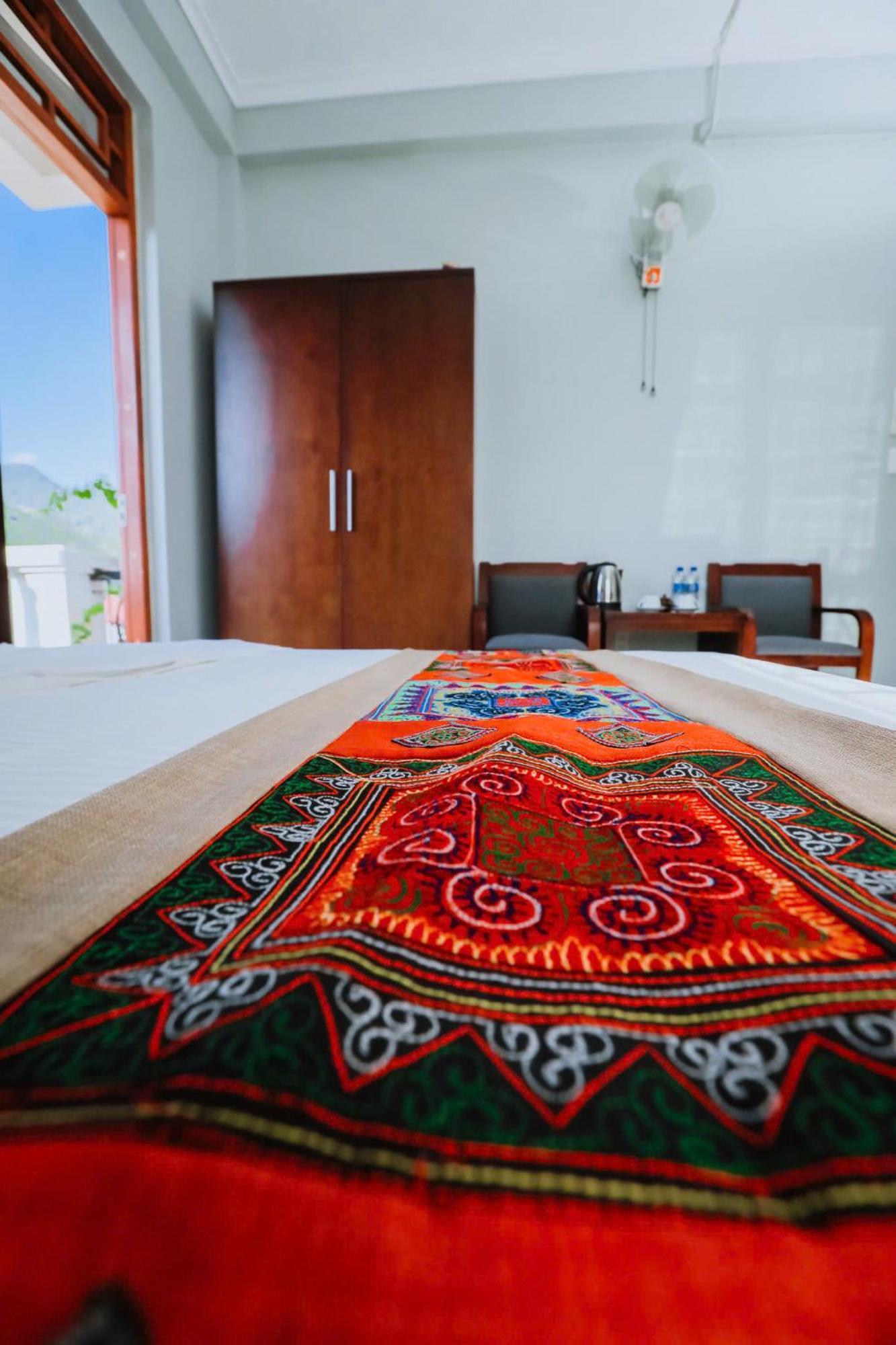 Khach San 88 Moc Chau Aparthotel Bagian luar foto